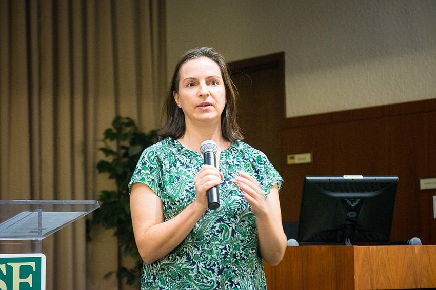 New College professor Erin Dean introduces students' oral history projects.