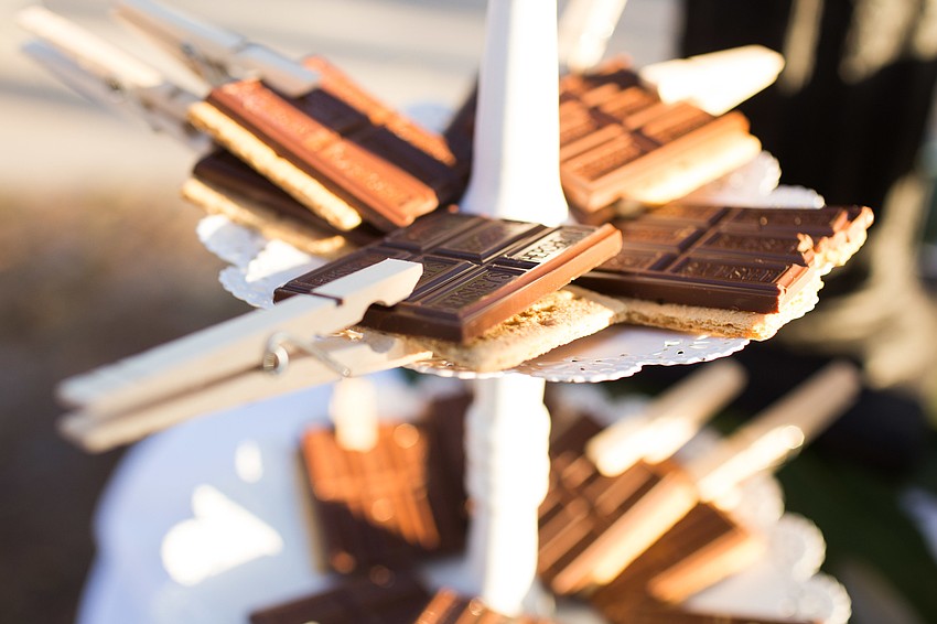 Guests enjoyed s'mores after dinner.