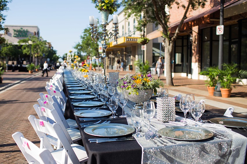 The table stretched from 1st Avenue to Main Street.