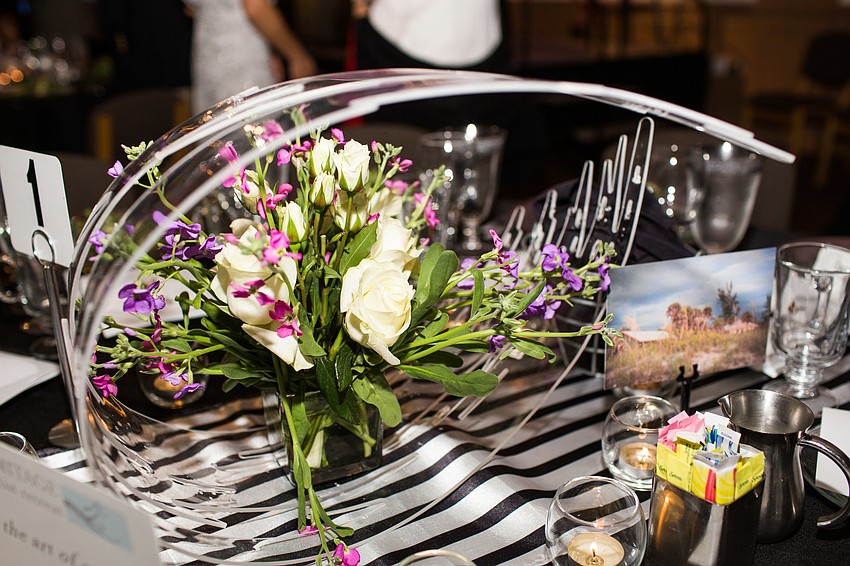 The tables were decorated with Greenfield Prize lookalike decor.