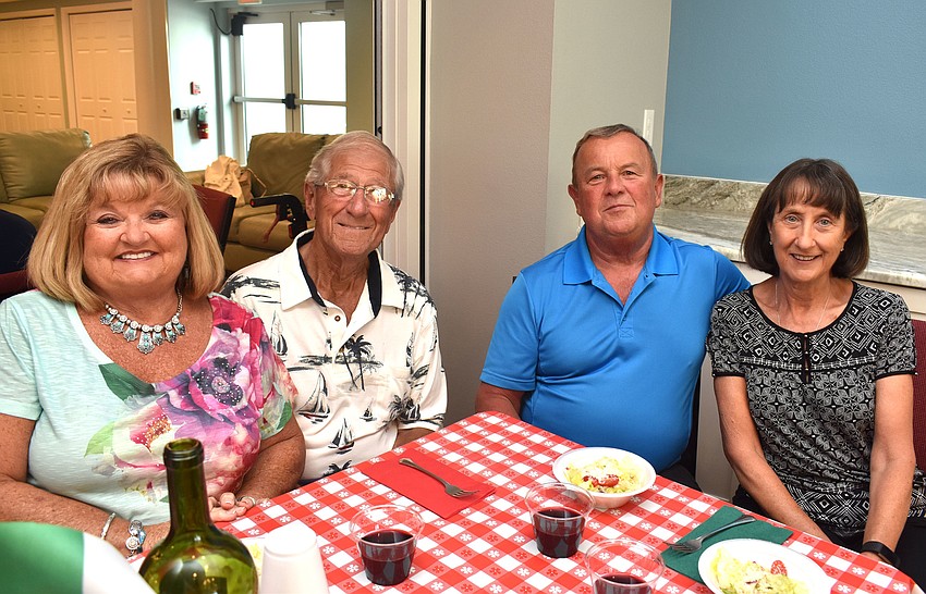 Susie and Bob Hettmansperger and Robert and Elaine Lentz