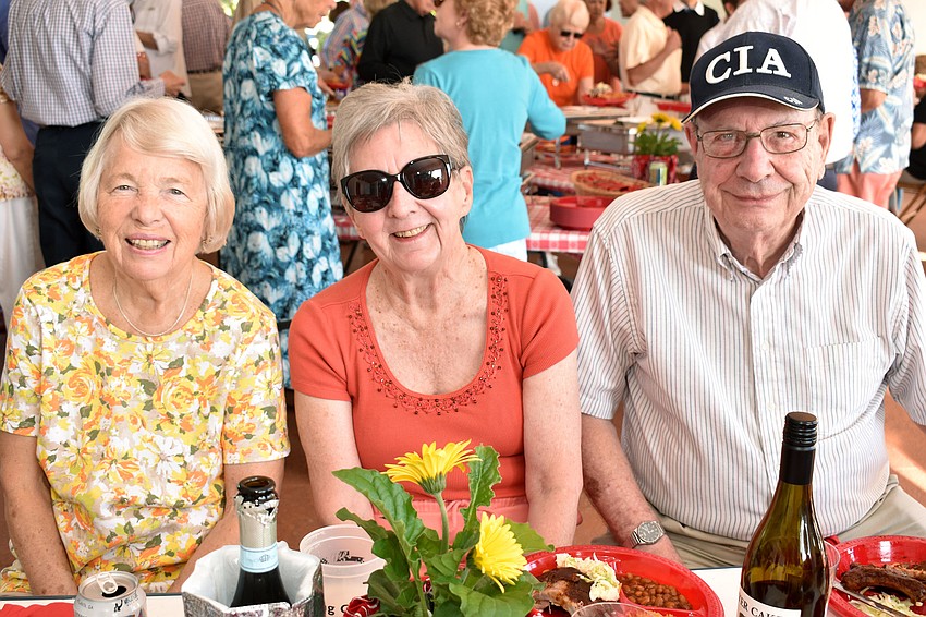 Elyse Rogers and Carol and Justus Doehecke