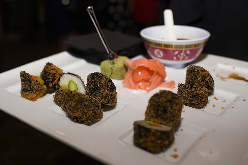 Sushi was served before dinner.