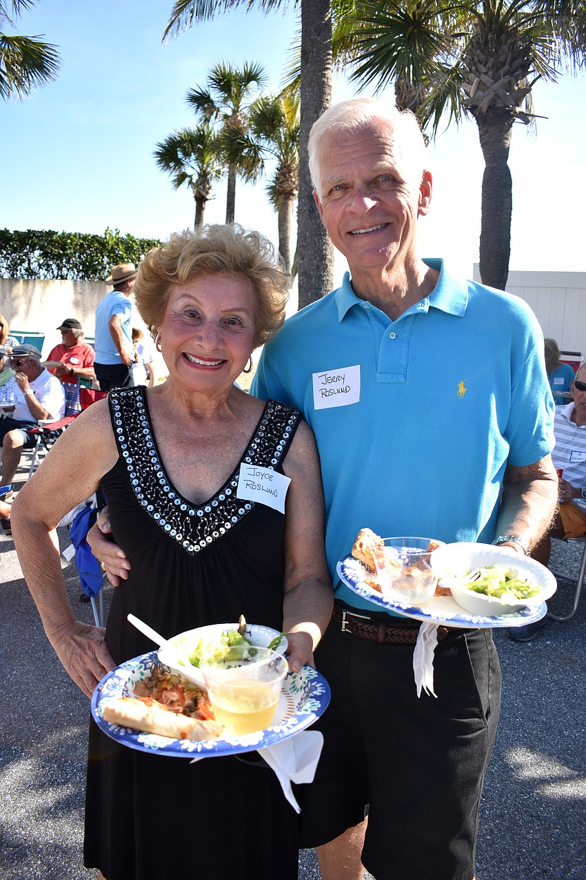 Joyce and Jerry Roslund