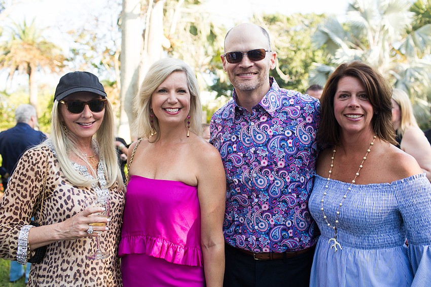 Allison Scalan, Amanda and Rob Morris and Chrissy Hays