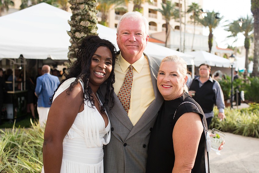 Tomeika Hunter Koski with David and Susan Macrae