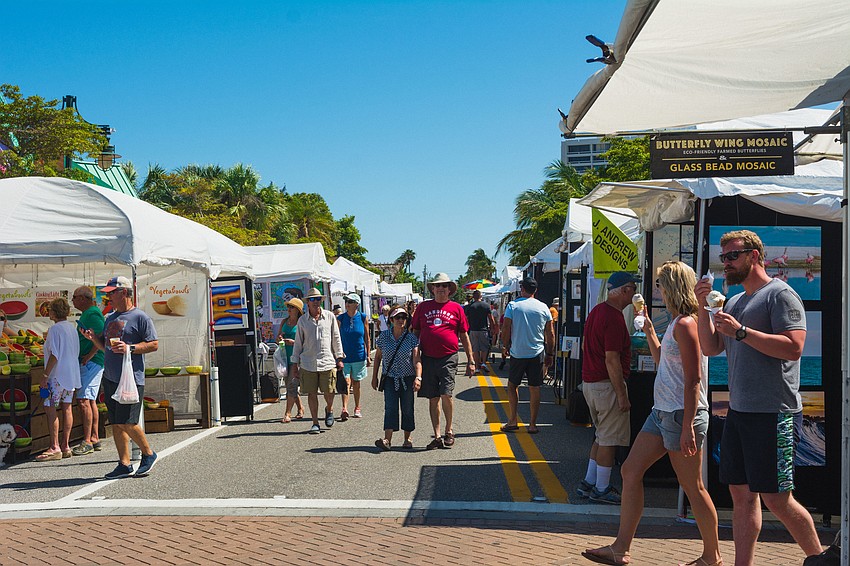 The craft show drew thousands of visitors throughout the weekend.