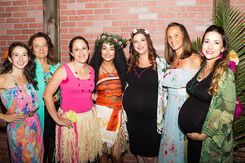 Vanessa Russo, Nicole Shorn Co-Chairwoman Shannon Hankin, Co-Chairwomen Jenn Kelly and Tara Motzenbecker and Tereza Russo