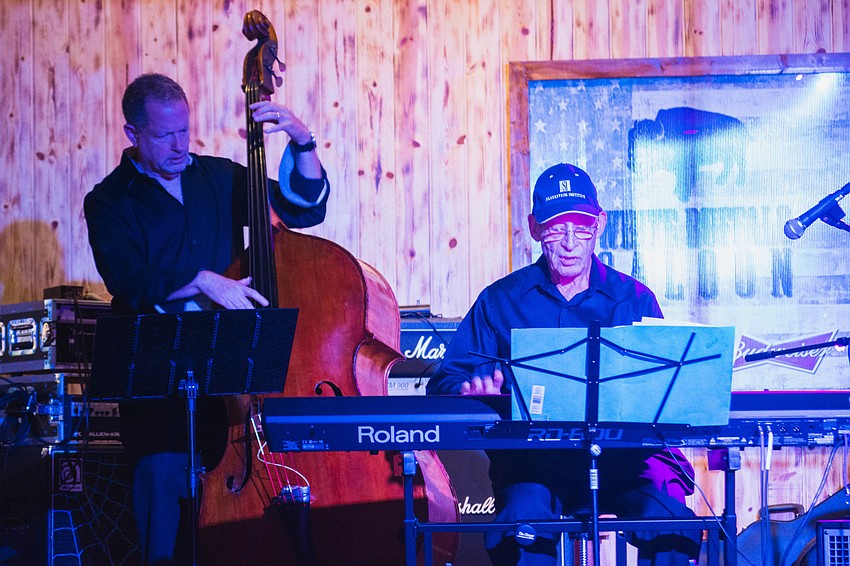 Mike Ross and Dr. Herbert Silverstein perform.