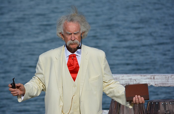 Rod Rawlings opens the show as Mark Twain.
