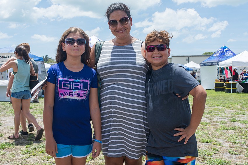 Claire, Holly and Sid Hulsman.