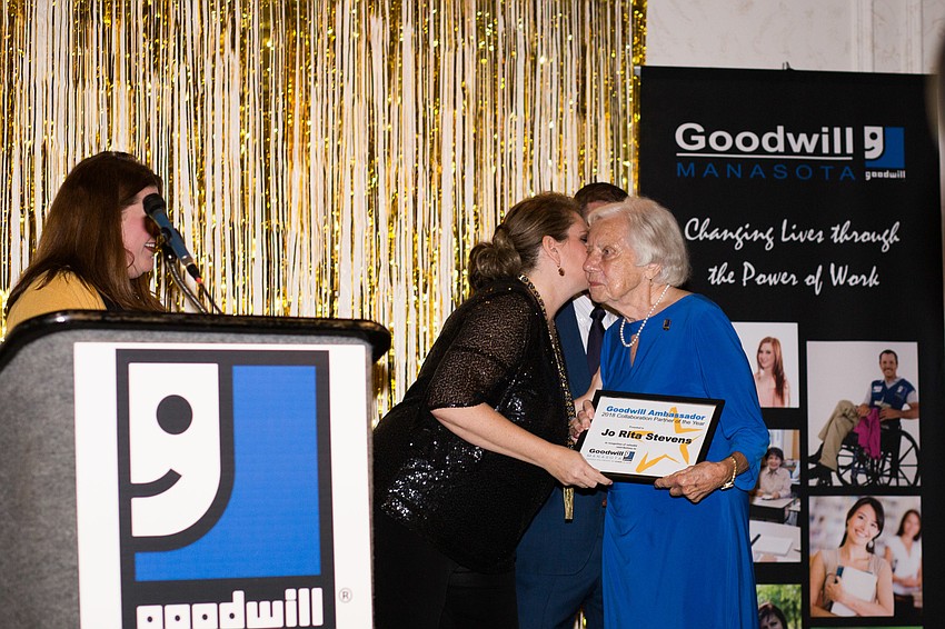 VP of Foundation Veronica Brandon Miller congratulates Collaboration Partner of the Year Jo Rita Stevens.