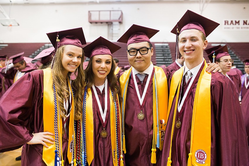 Hannah Levison, Gabriella Hernandez, Weicheng Jiang and Ethan Heinz