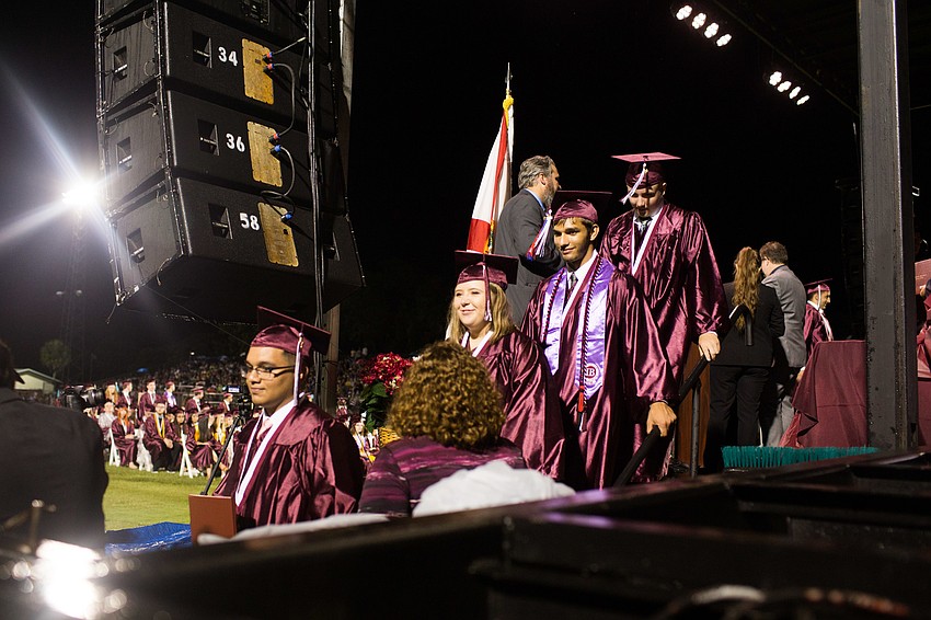 The commencement started with the presentation of diplomas.