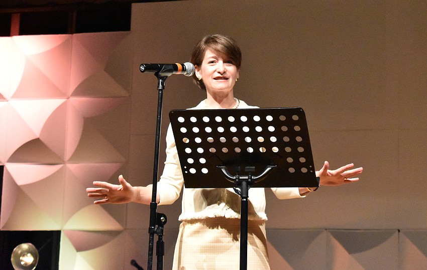 Kirsten Russell of the Community Foundation of Sarasota County addresses the crowd.