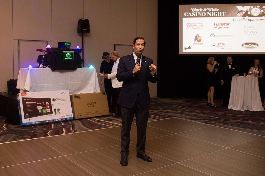 Bradenton State House Candidate Will Robinson addresses the audience.