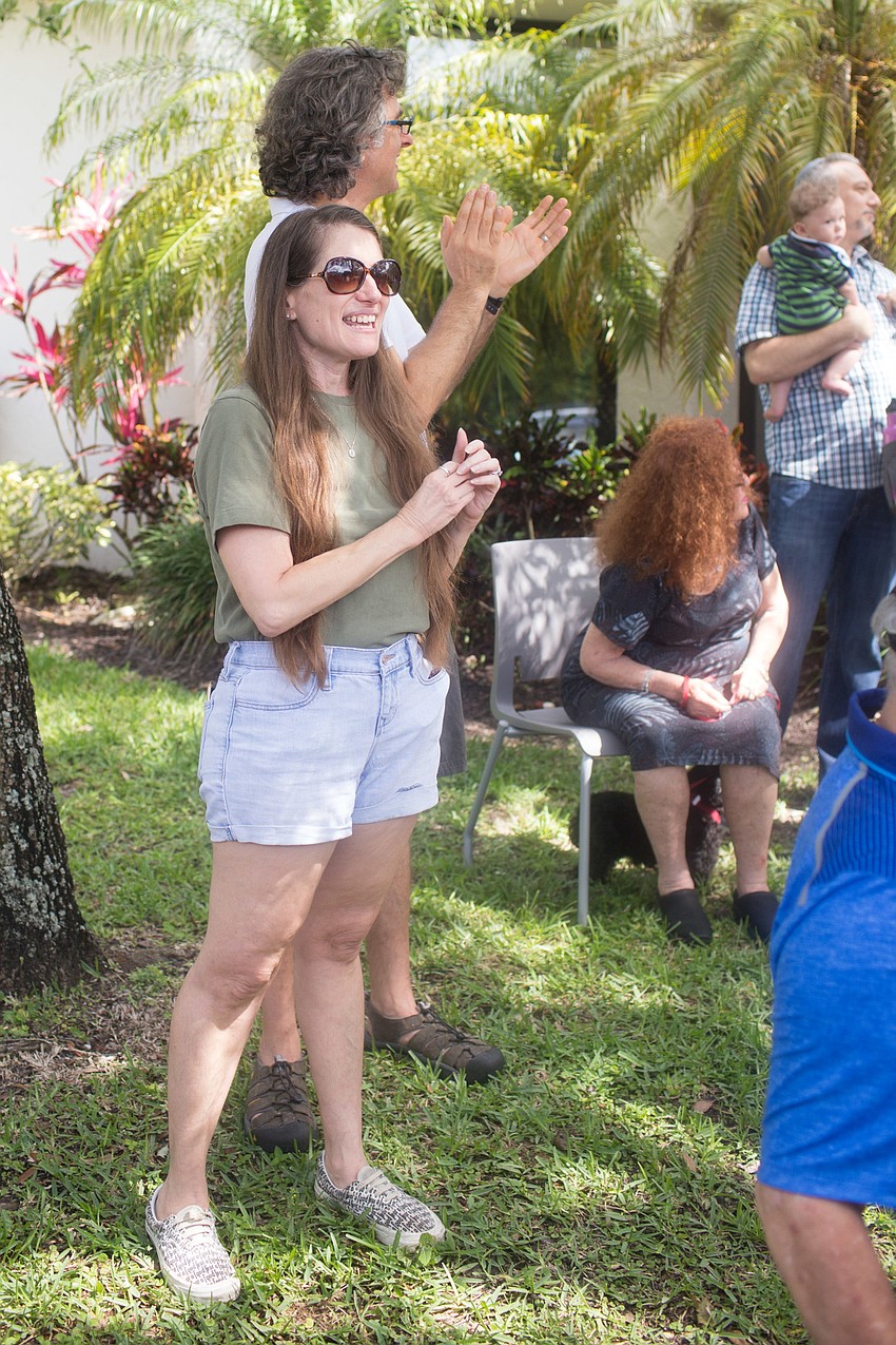 Rabbi Elaine Glickman thanks everyone for coming.