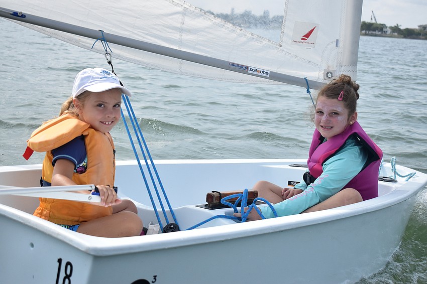 Grace Bailey and Anabella Canatesi