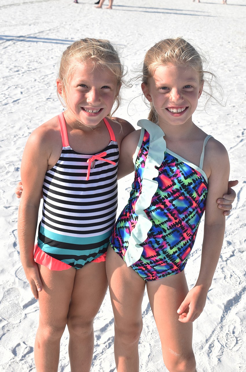 Audrey and Caroline Wallin