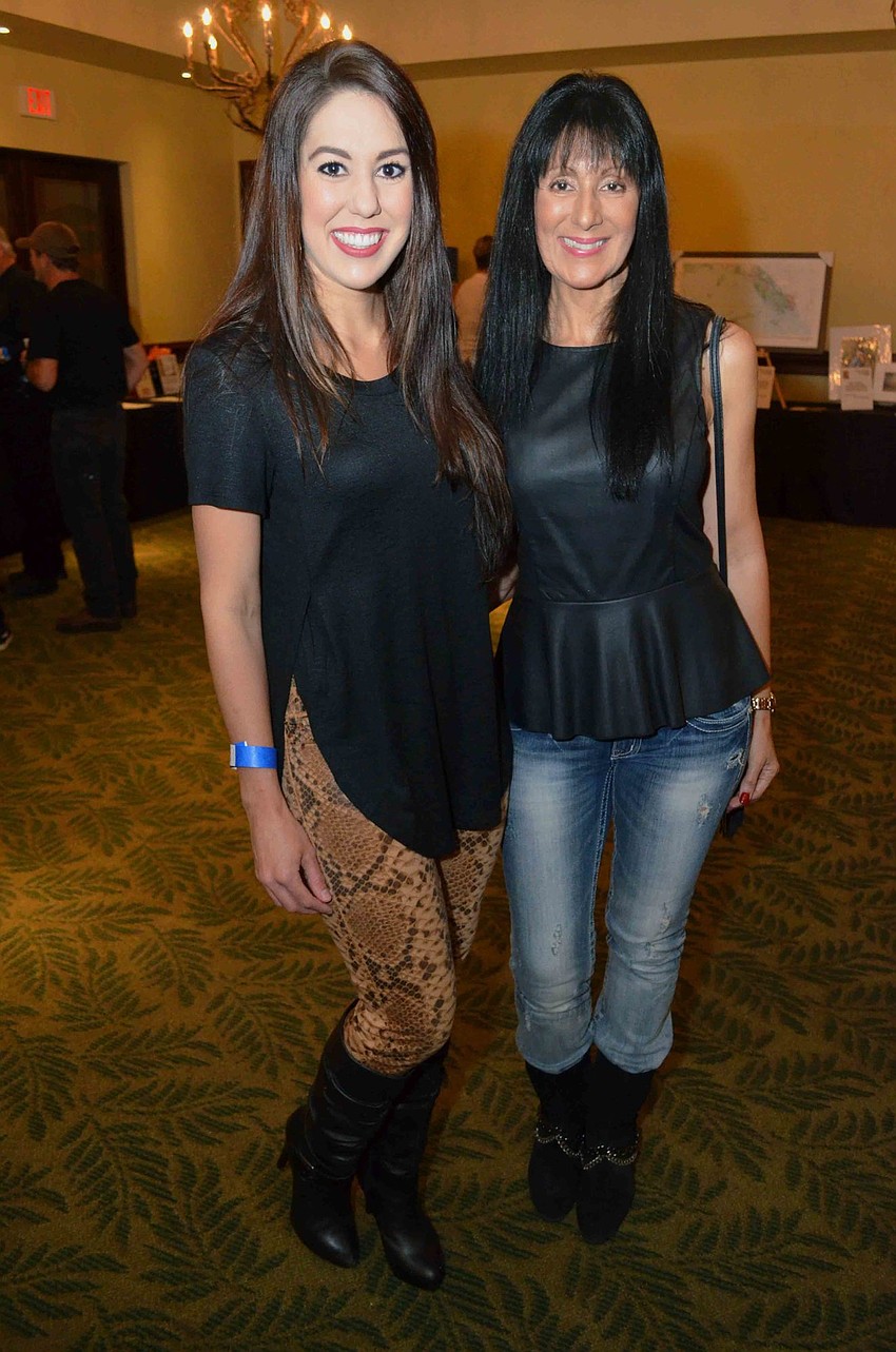 Ashley Leon with mother Jeannette Leon