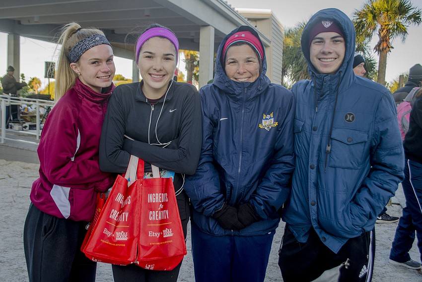 Sophia Healy, Erin Mixon, Mary Mixon and Sean Mixon