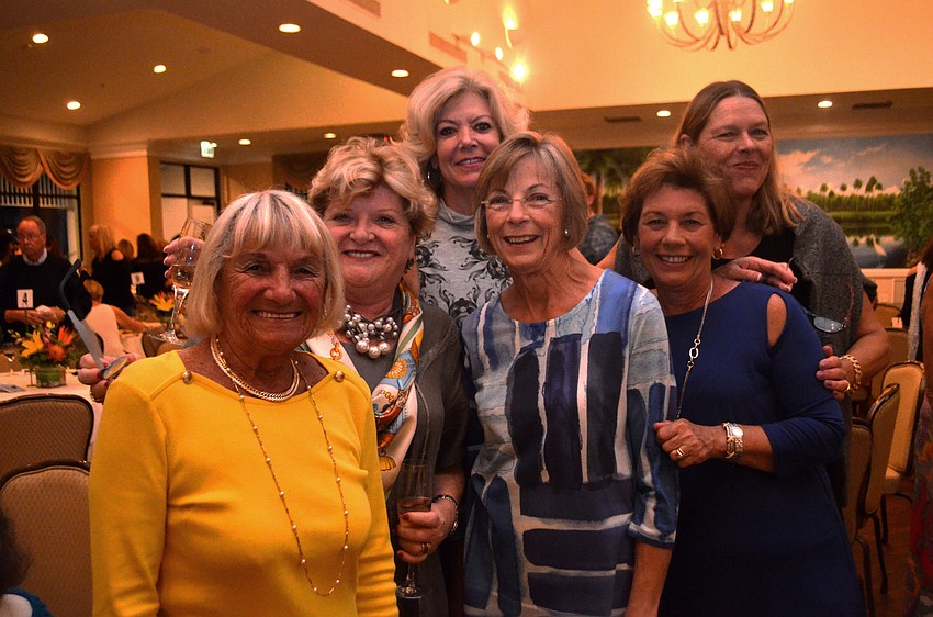 Joan Viguers, Maureen Horn, Suzie White, Diane McGrellis, Chris Cox and Myra Beisler