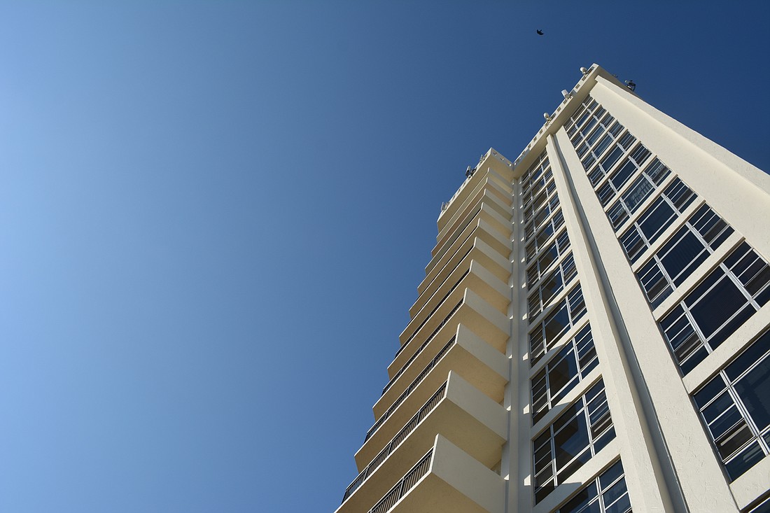 At 183 feet in height, Islands West is one of the two tallest buildings on Longboat Key. The structure has a 360-foot setback from Gulf of Mexico Drive.
