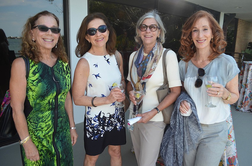 Dale Horwitz, Lynn Damp, Judy Gallaway and Ellie Tesher