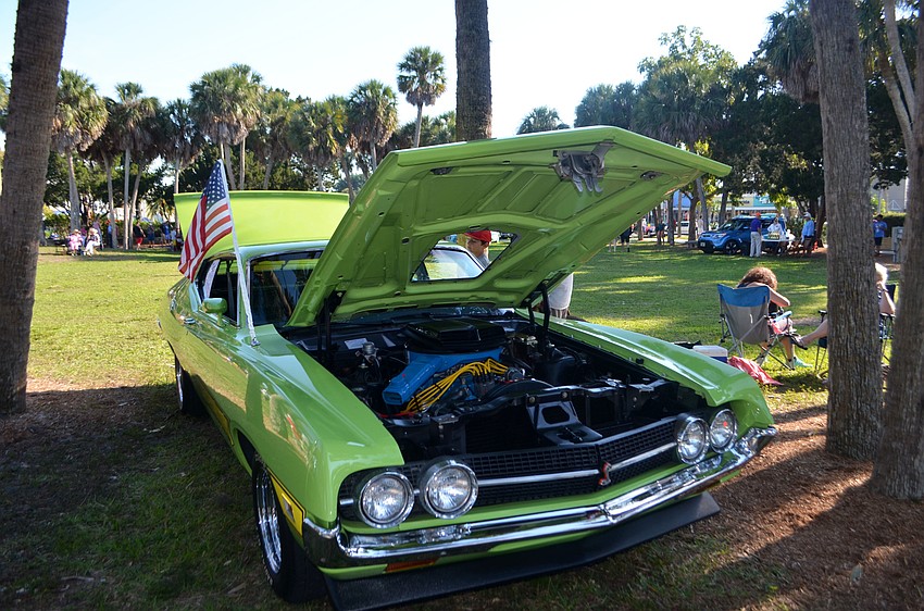 The St. Armands Circle Classic Antique Car Show and Custom Hot Rod Car Show took place on Jan. 21 and 22. Classic antique cars were on display on the 21st and the custom and hot rod cars were on display on the 22nd.