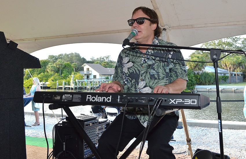 Scotty McFarland performed Key West-inspired tunes for guests.