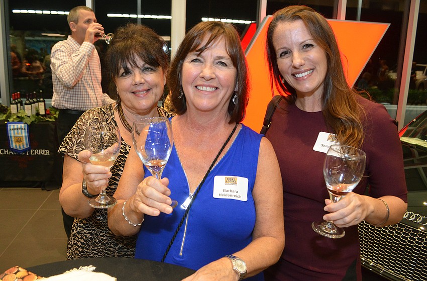 Rosanne Ray, Barbara Heidenreich and Selina Ray