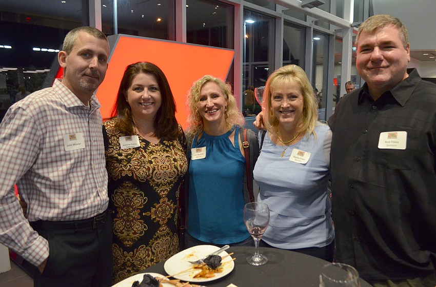 John Wissler, Joanne Fabec, Toni Vecchitto and Denise and Ron Fines