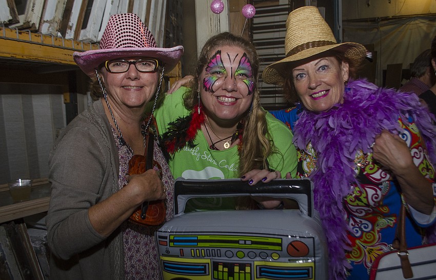 Judi Bell, Gana Gilkey. Terri Curry