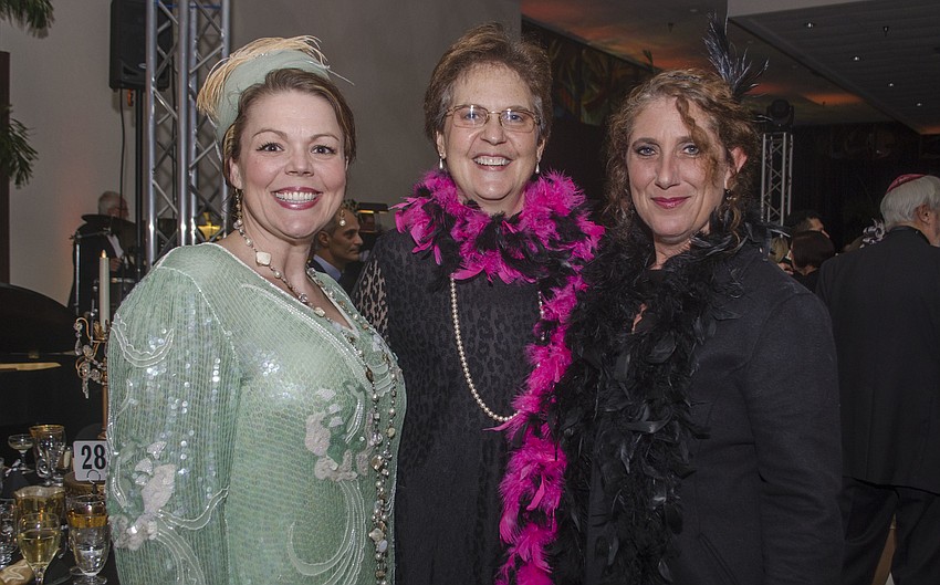 Cantor Deborah Polkinghorn Suta, Laura Hershorin and Sherri Weiss