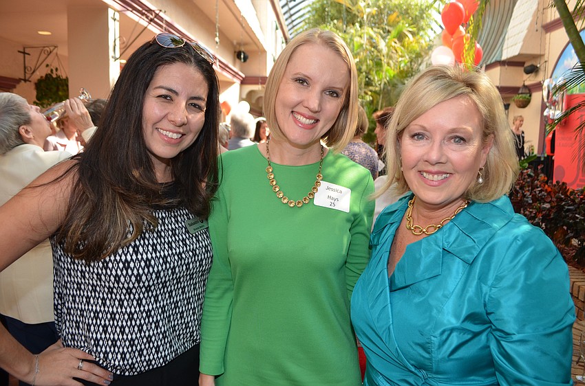 Silvanna Medina, Jessica Hays and Co-Chairwomen Donna Mateer