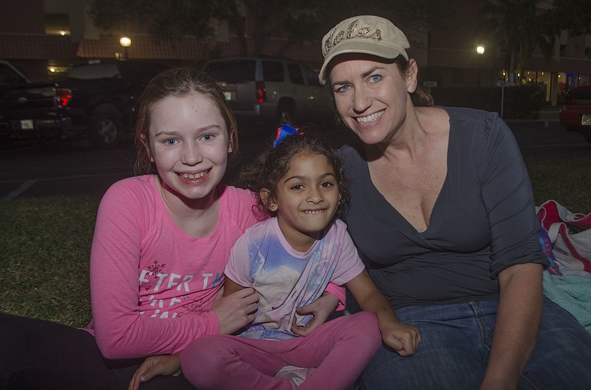 Kenzie Dailey, Sophia Kenney and Stacey Dailey