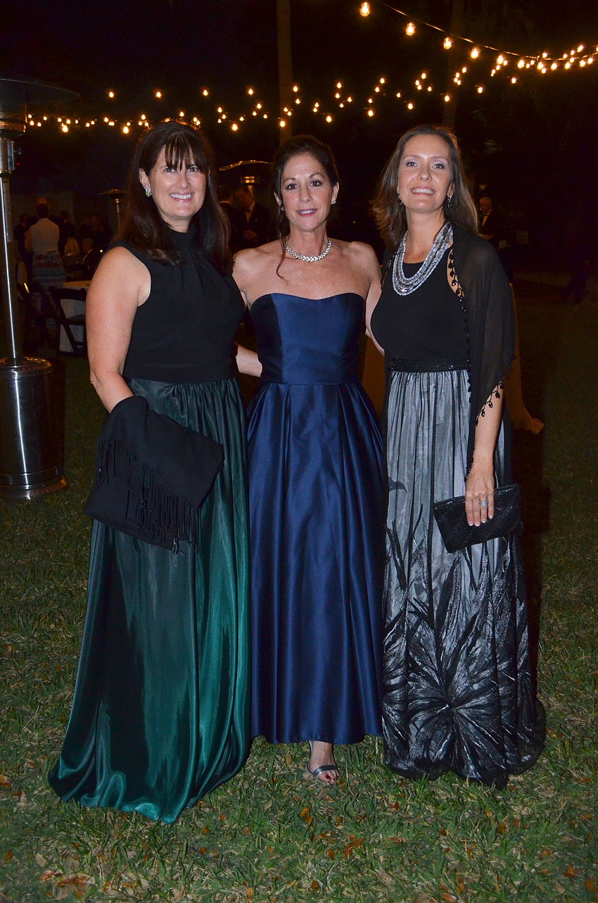 Paula Ippolito, Gigi Cetrulo and Heidi Chawkins