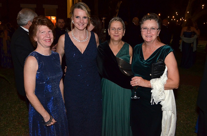 Debi Osborne, Alyssa Nohren, Helen Boloankis and Barbara Gwild