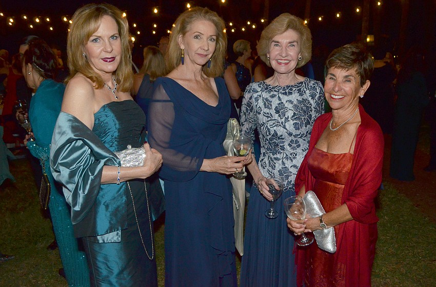 Kathleen France, Mary Dee Hicks, Ann Casto and Faine Smith