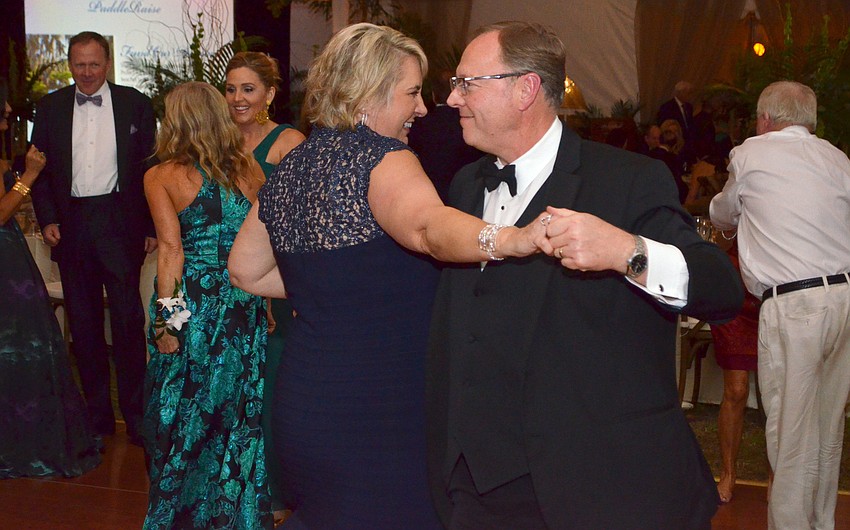 Elizabeth and Jeff Eisenman hit the dance floor.