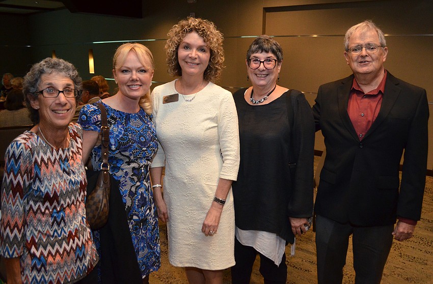 Mac Spitzer, Anne Spindel, Ilene Fox, Debbie Cohen and Bob Spitzer