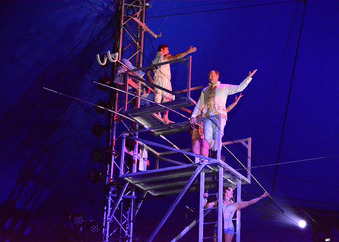 Members of Nik Wallenda&#39;            s highwire act continue to amaze the audience with their display of strength and balance Feb. 10.