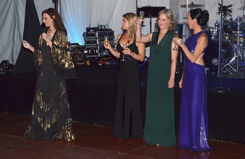 Co-Chairwoman Liebe Gamble told the crowd about how special the gardens’ were to her as a child before toasting with Co-Chairwomen Emily Stroud, Katie Hollingsworth and Ashley Kozel.