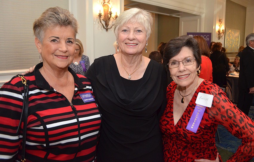 Jackie Clemons, Susan Lanier and Marilyn Billib