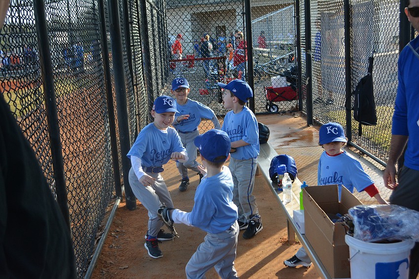 The Royals prove playing baseball isn'   t all serious business.