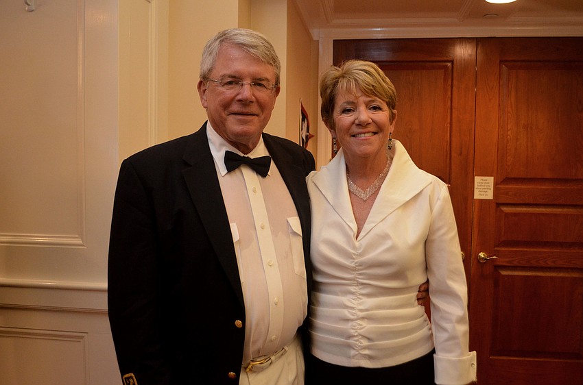 Incoming Commodore Charlie and Sue Wilson