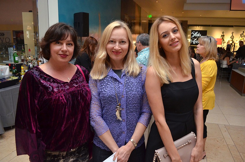 Oksana Lysyuk, Tatyana Mullin and Svitlna Sorocheva