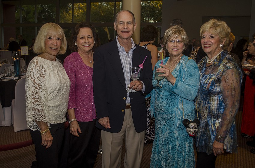 Harriet Rosen, Joanne Trachtenberg, Alan Trachtenberg, Elana Margolis and Judy Fishbein