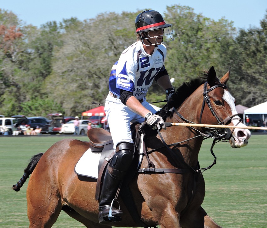 Buck Schott represented Tito'  s in the Observer Cup.