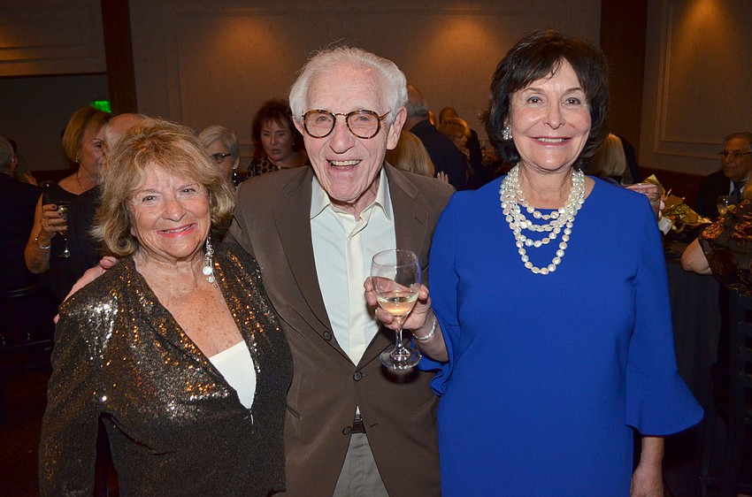 Diane Foxman with Alan and Lois Schottenstein